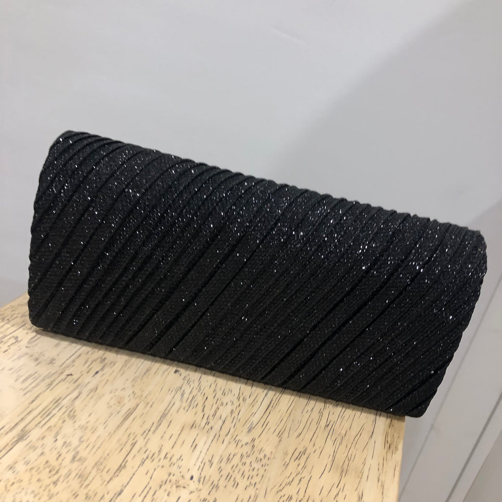 GLAMOUR ~ Black Lurex Clutch