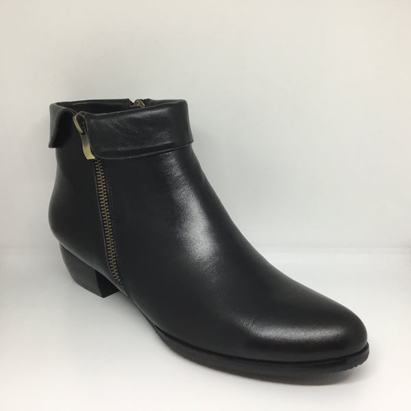 Isabella Marley Twin Zip Black Leather boot
