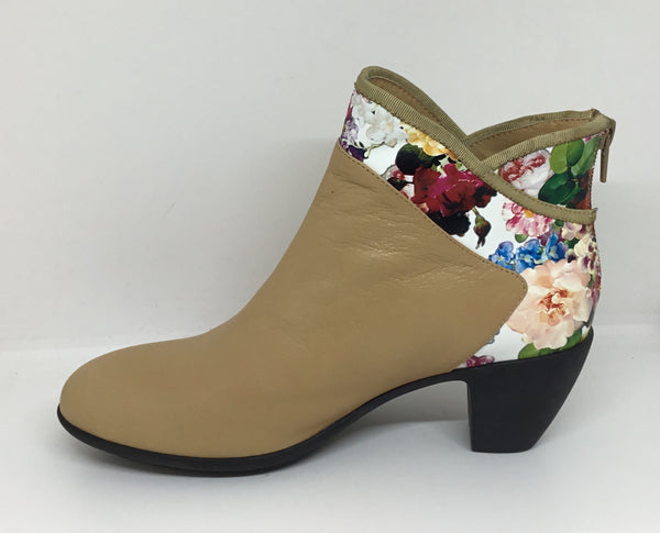 Isabella Mykonos Leather Boot